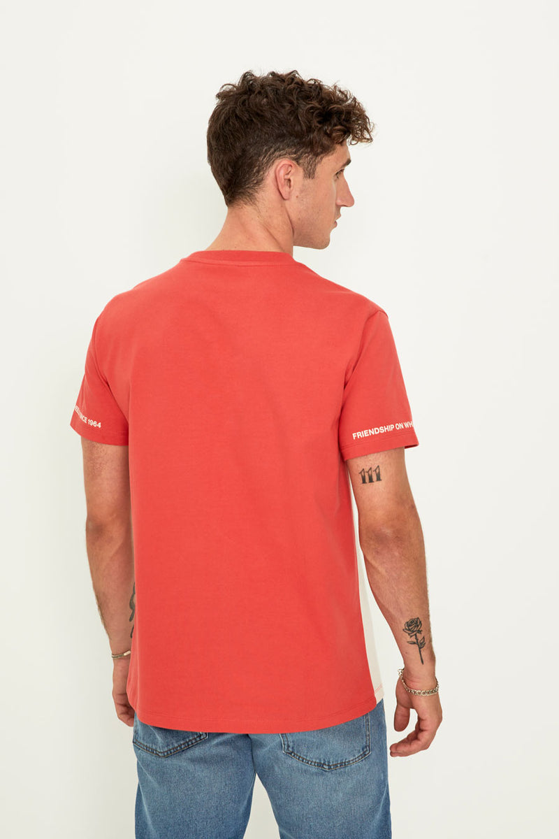 Slanted pocket T-shirt (Off-White/Red)